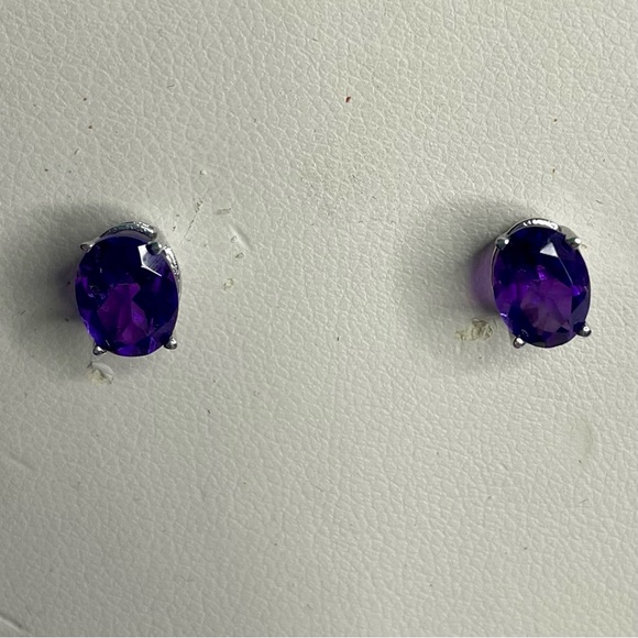 14K White Gold and Amethyst Earrings - Picture 2 of 5
